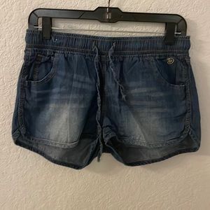 Women shorts- pre owned